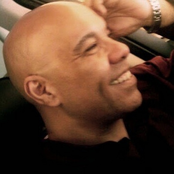 Meet your Posher, Miguel - Picture 1 of 1